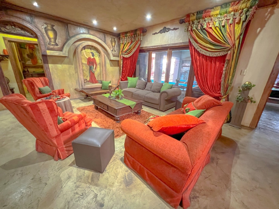 5 Bedroom Property for Sale in Maraldi Estate Free State